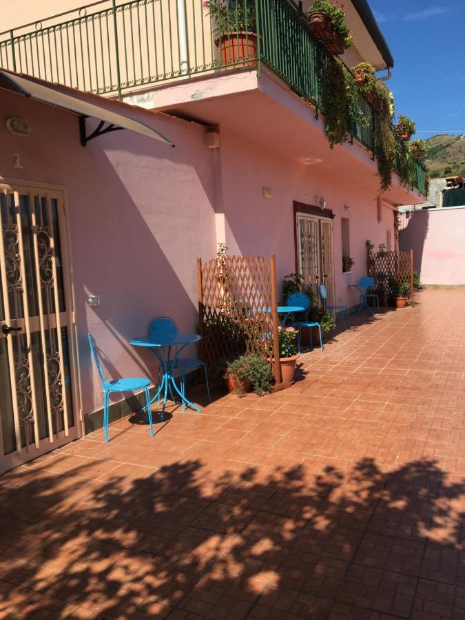 B&B Teodora Gaggi Екстериор снимка